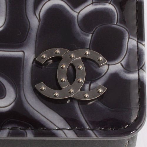 シャネル スーパーコピー CHANEL カメリア プリント エナメル 長財布 ブラック＆グレー A50543
