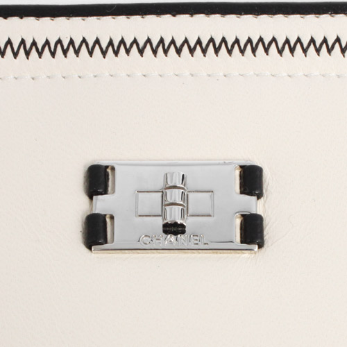 シャネル スーパーコピー CHANEL クルーズライン 長財布 アイボリー A37488