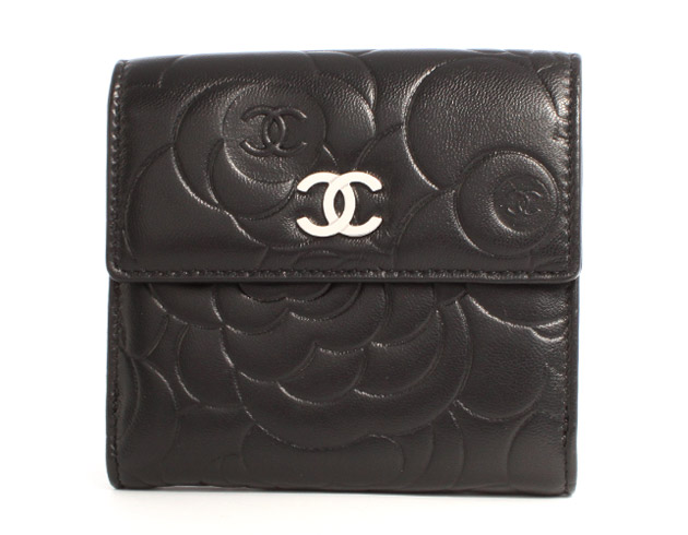 シャネル スーパーコピー CHANEL カメリア ラムスキン 二つ折財布 ブラック＆シルバー A47422