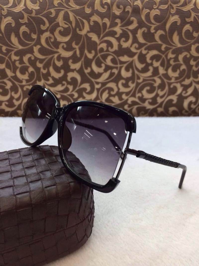 2014年の新作 BOTTEGA VENETA ボッテガ ヴェネタ豹柄レディース オシャ小顔効果トゥルーカラーレディースサングラス BV132S (2色あり)