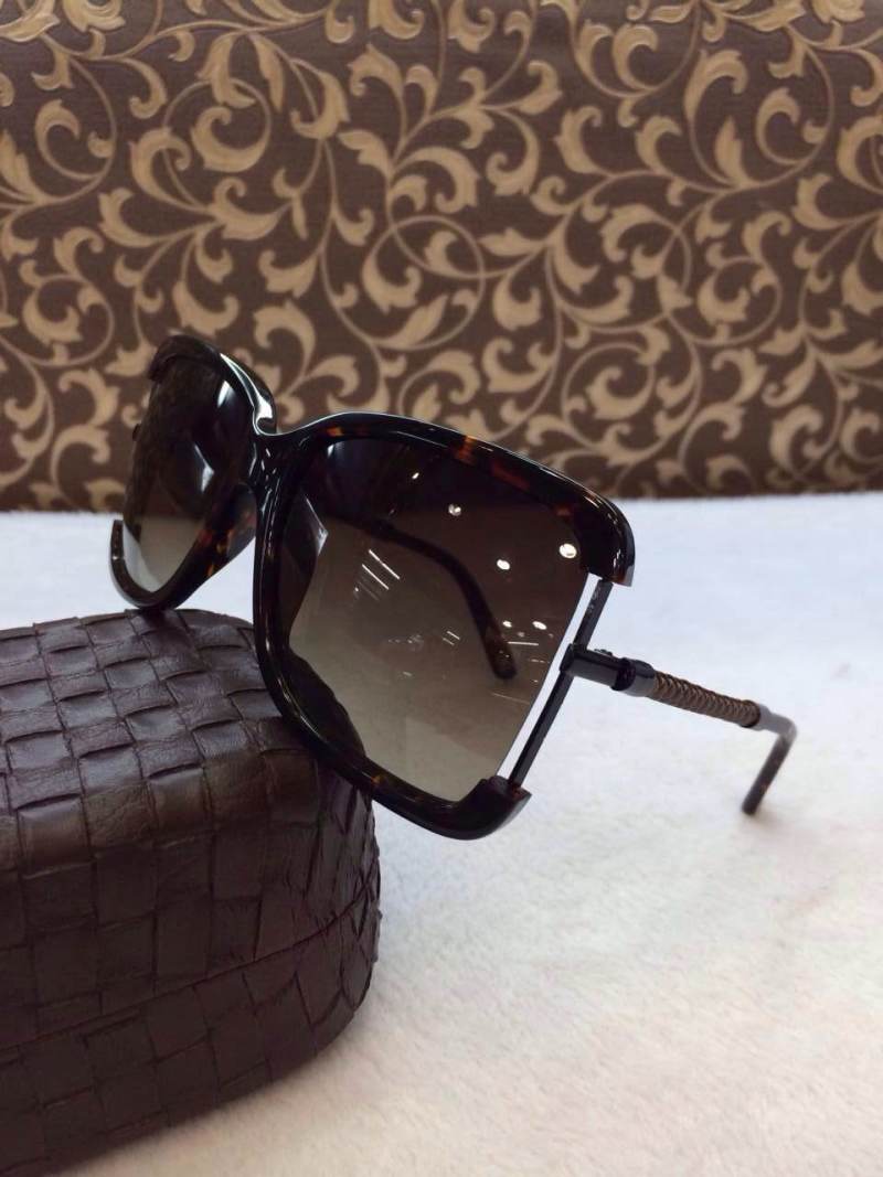 2014年の新作 BOTTEGA VENETA ボッテガ ヴェネタ豹柄レディース オシャ小顔効果トゥルーカラーレディースサングラス BV132S (2色あり)