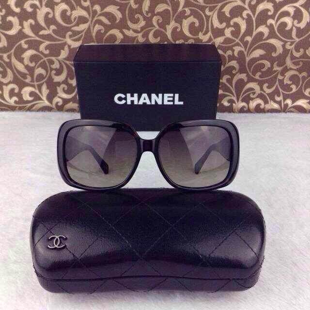 2014年の新作 Chanelシャネルスーパーコピー樹脂ダイヤモンドトゥルーカラーサングラスレディースサングラス G19