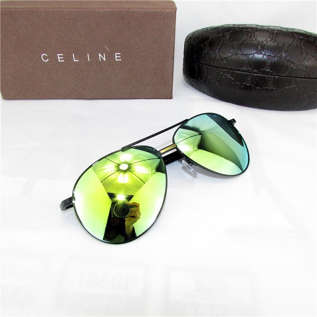 2014年ファッション誌激押し大流行Celine セリーヌスーパーコピーUVカット紫外線予防ミラーレンズ ネオンカラーレディースサングラス G30