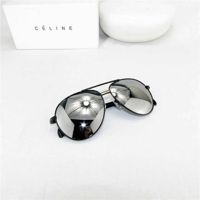 2014年ファッション誌激押し大流行Celine セリーヌスーパーコピーUVカット紫外線予防ミラーレンズ ネオンカラーレディースサングラス G30