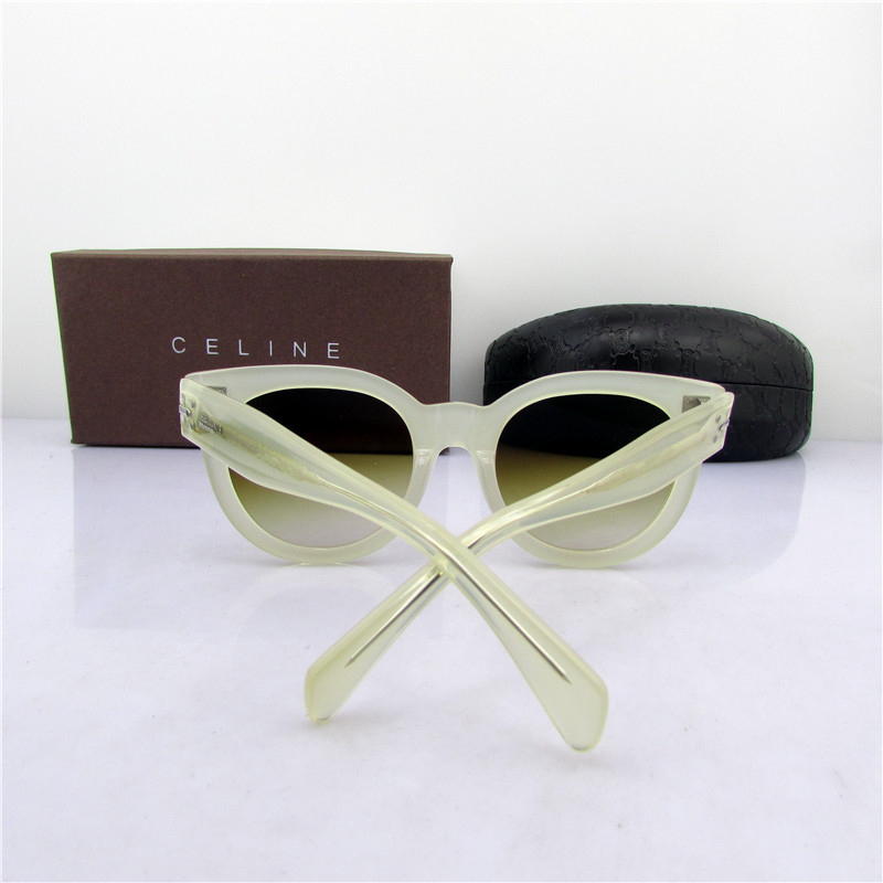 2014年ファッション誌激押し大流行Celine セリーヌスーパーコピーレトロ小顔効果レディースサングラス G32