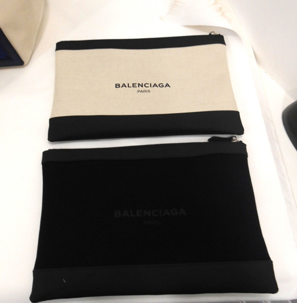 Balenciaga新モデル☆大人気バレンシアガバッグスーパーコピーキャンバス☆NAVYクラッチ