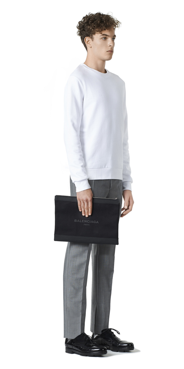 Balenciaga新モデル☆大人気バレンシアガバッグスーパーコピーキャンバス☆NAVYクラッチ