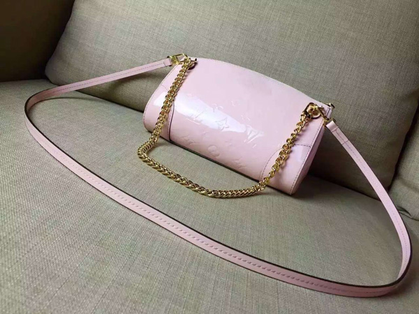 2015新作 ルイヴィトンコピー ☆Louis Vuitton☆★希少!!残りわずか ルイヴィトン クラッチ