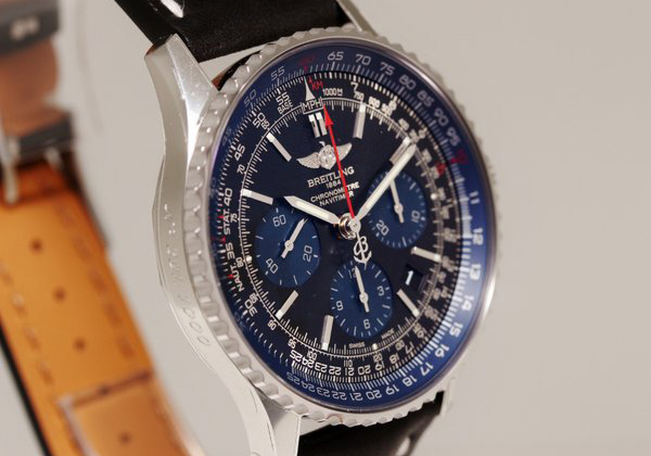 ブライトリングスーパーコピーBREITLING ナビタイマー 01 ブルースカイ リミテッド Ref.AB012116/BE09.435X