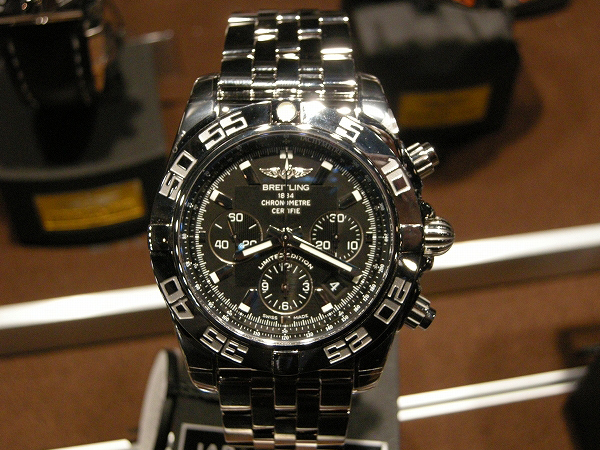 ブライトリングスーパーコピーBREITLING クロノマット 44 ブラック ブラック S011BBBPA
