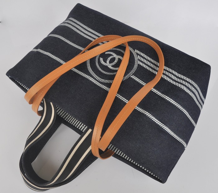 シャネルスーパーコピー Chanel 【デニムトートバッグ】 A92241 ブルー ハンドバッグ 2014春夏新作新品☆