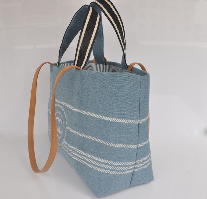 シャネルスーパーコピー Chanel 【デニムトートバッグ】 A92241 ブルー ハンドバッグ 2014春夏新作新品☆