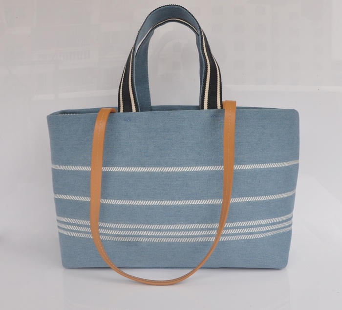 シャネルスーパーコピー Chanel 【デニムトートバッグ】 A92241 ブルー ハンドバッグ 2014春夏新作新品☆