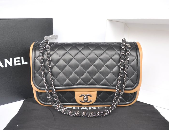 シャネルスーパーコピー/CHANEL 2014年秋冬最新作 Classic Twistショルダーバッグ A37012-520