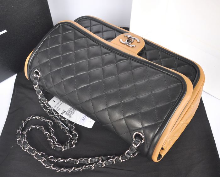 シャネルスーパーコピー/CHANEL 2014年秋冬最新作 Classic Twistショルダーバッグ A37012-520