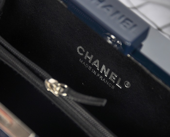 2014年最新作 シャネルスーパーコピー/CHANEL Chanel Lego Clutch ハンドバッグA37013