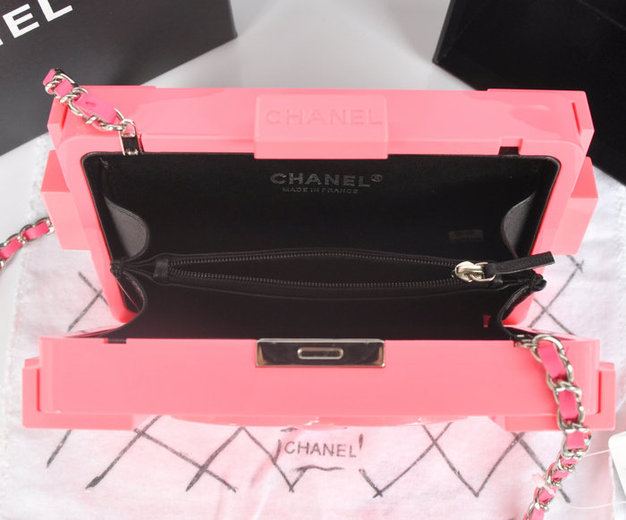 2014年最新作 シャネルスーパーコピー/CHANEL Chanel Lego Clutch ハンドバッグA37013