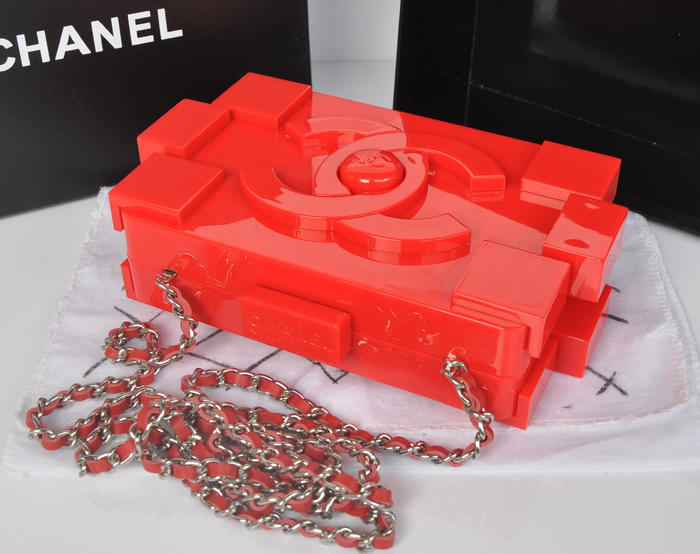 2014年最新作 シャネルスーパーコピー/CHANEL Chanel Lego Clutch ハンドバッグA37013
