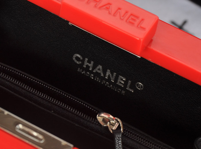 2014年最新作 シャネルスーパーコピー/CHANEL Chanel Lego Clutch ハンドバッグA37013