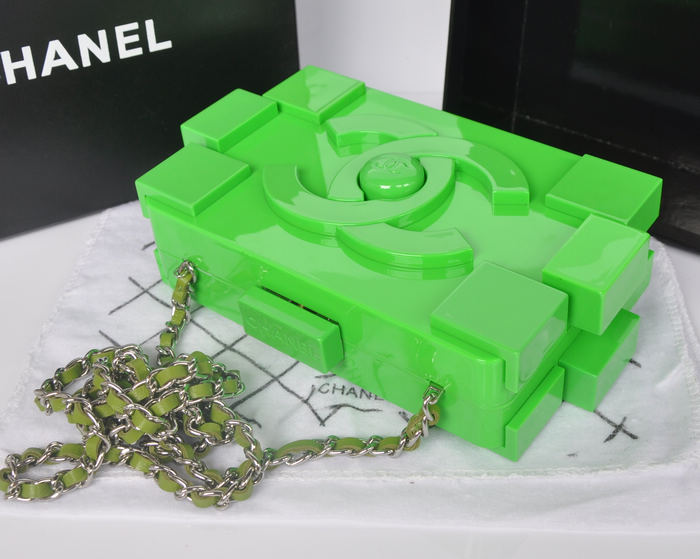 2014年最新作 シャネルスーパーコピー/CHANEL Chanel Lego Clutch ハンドバッグA37013