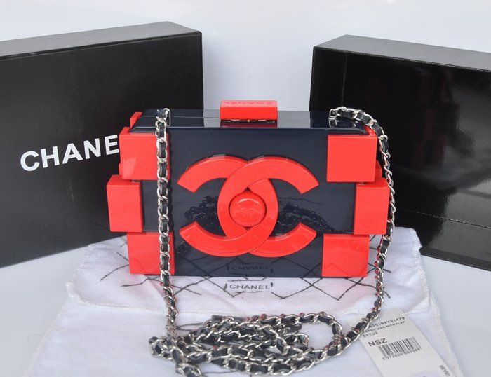 2014年最新作 シャネルスーパーコピー/CHANEL Chanel Lego Clutch ハンドバッグA37013