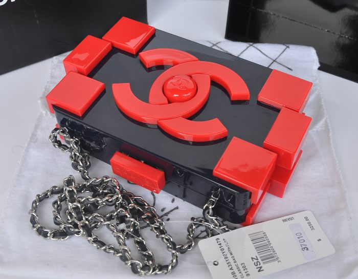 2014年最新作 シャネルスーパーコピー/CHANEL Chanel Lego Clutch ハンドバッグA37013