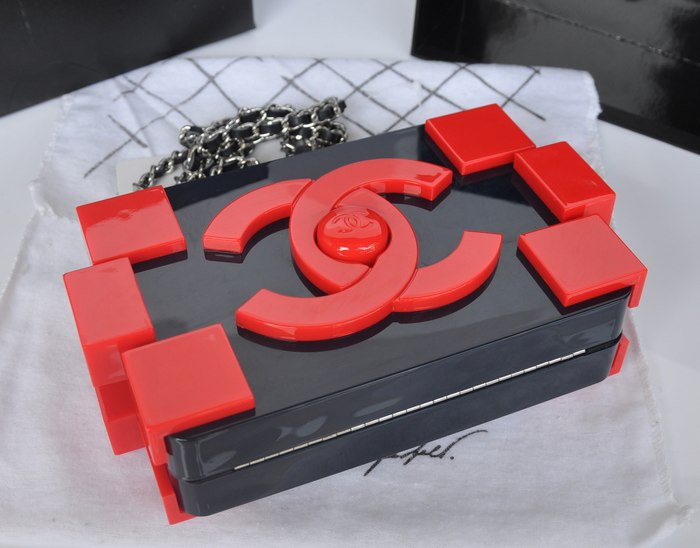 2014年最新作 シャネルスーパーコピー/CHANEL Chanel Lego Clutch ハンドバッグA37013