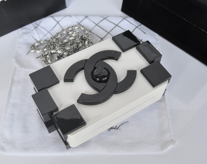 2014年最新作 シャネルスーパーコピー/CHANEL Chanel Lego Clutch ハンドバッグA37013