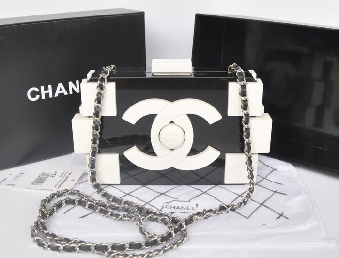 2014年最新作 シャネルスーパーコピー/CHANEL Chanel Lego Clutch ハンドバッグA37013