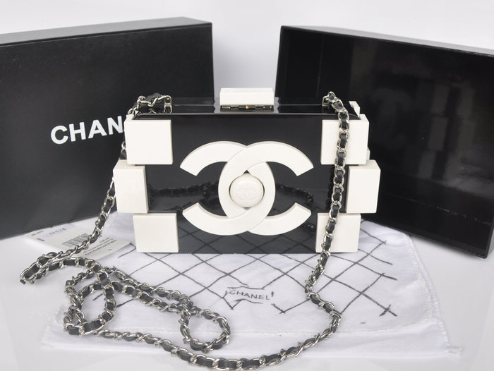 2014年最新作 シャネルスーパーコピー/CHANEL Chanel Lego Clutch ハンドバッグA37013