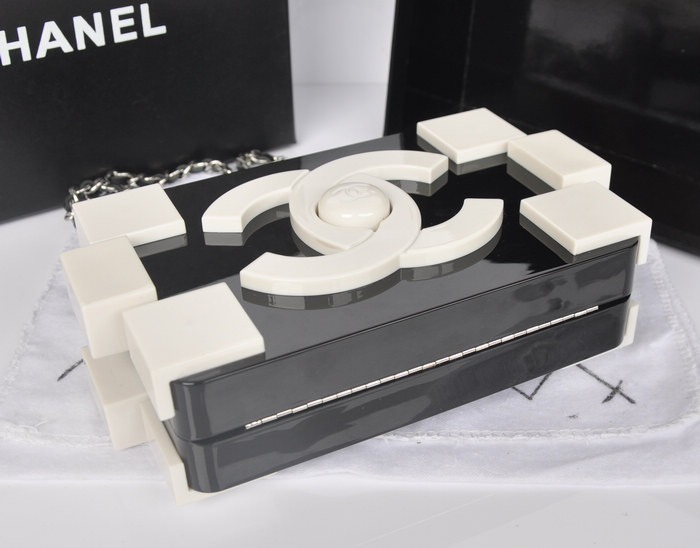 2014年最新作 シャネルスーパーコピー/CHANEL Chanel Lego Clutch ハンドバッグA37013