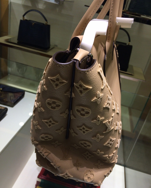 ルイヴィトンスーパーコピー LOUIS VUITTON M94625 トートw pm バッグ