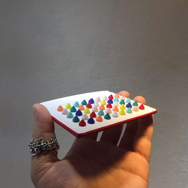 2016新作 ルブタン 財布 コピー Kios Simple Card Holder christianlouboutin
