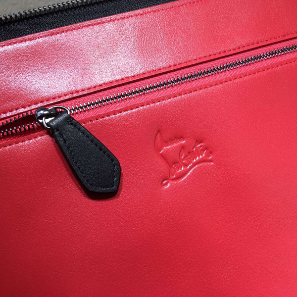 TOPセラー賞受賞┃ルブタン 財布 コピー┃Spiked leather iPad case