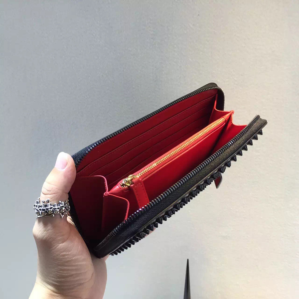 2016新作ルブタン 財布 コピーChristinal Louboutin ラウンドファスナー長財布 Black 3135058