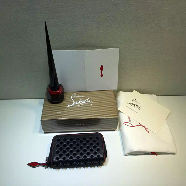 【SS16新作】ルブタン 財布 コピー Christian Louboutin欲しかった ルブタンPanettoneスタッズコインケース