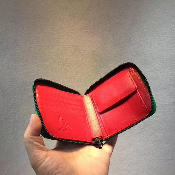 2016AW新作★ ルブタン 財布 コピー Christian Louboutinスパイク スクエア 折りたたみ財布 3155062E044