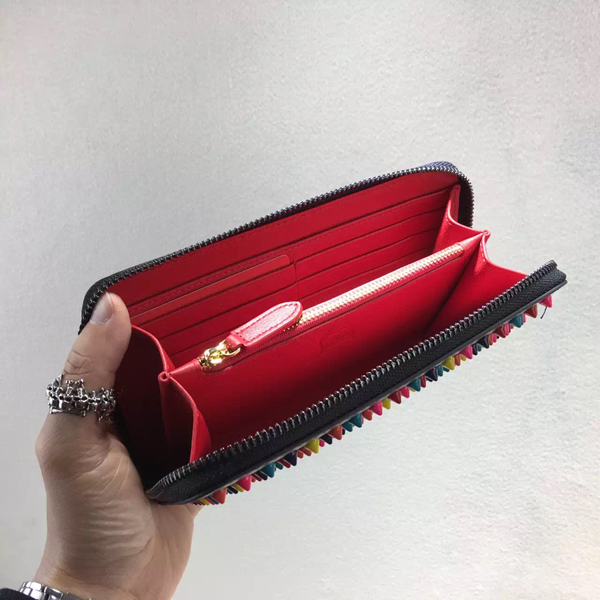2016春夏新作 Christian Louboutin ルブタン 財布 コピー PANETTONE スパイクスタッズ長財布