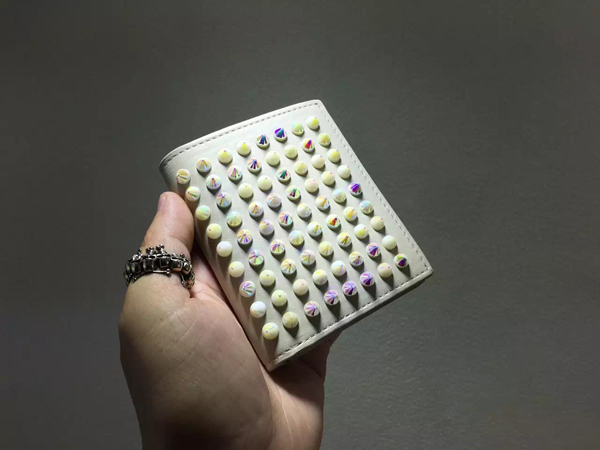 2016新作 Christian Louboutin ルブタン 財布 コピー Paros Billfold Ivory Spikes 二つ折り財布 1165112M428