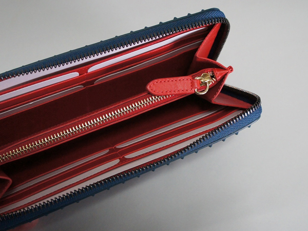 2016新作 １点限り！ルブタン 財布 コピー Christian Louboutin スタッズ長財布 ターキン