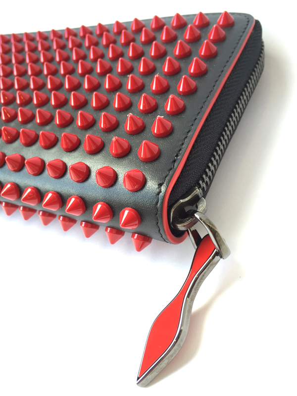 2016新色 US限定 Christian Louboutin ルルブタン 財布 コピー スタッズラウンドファスナー 長財布