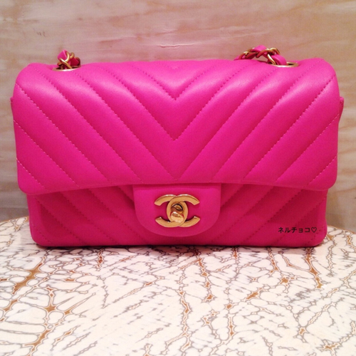 2016春夏新作 Chanel シャネルスーパーコピー《超希少 エレ可愛い 》シェブロンミニ