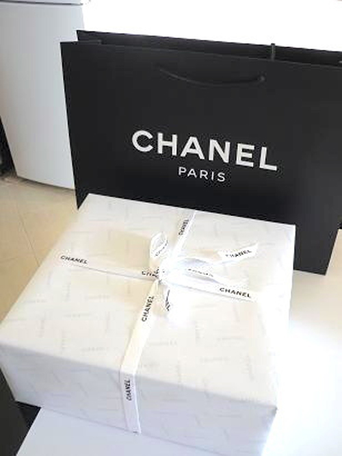 2016春夏新作 Chanel シャネルスーパーコピー 大人かっこいいココボーイのチェーンウォレットが到着   