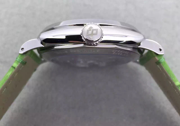 パネライ ラジオミール１９４０ ３デイズ ４２ｍｍ PAM00574