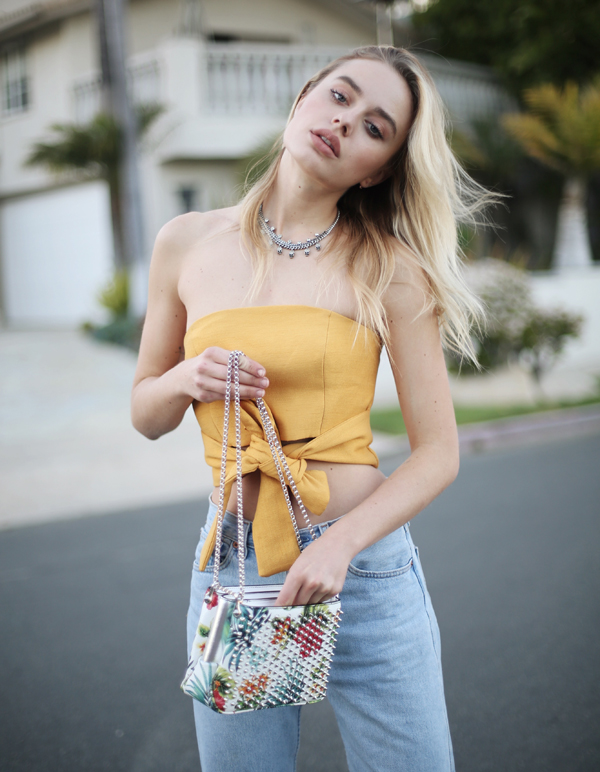 国内発 | クリスチャンルブタンバッグスーパーコピー ♥ Triloubi Small Spikes Chain Bag