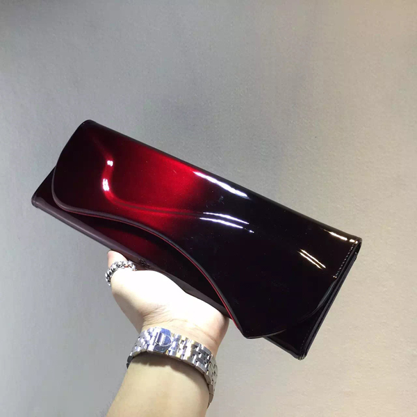 2016新作◆Christian Louboutin ルブタンコピー Pigalle Clutch★PIGALLE CLUTCH☆パテントクラッチバッグ RED/BLACK