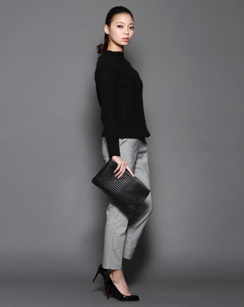 クリスチャン ルブタン 財布 コピー　ショルダー付 クラッチバッグLOUBIPOSH CLUTCH CALF PARIS/SPIKES 3120508 CM53