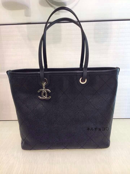シャネル2014年春 夏 キャビア×トートバッグ×BLACK最新作