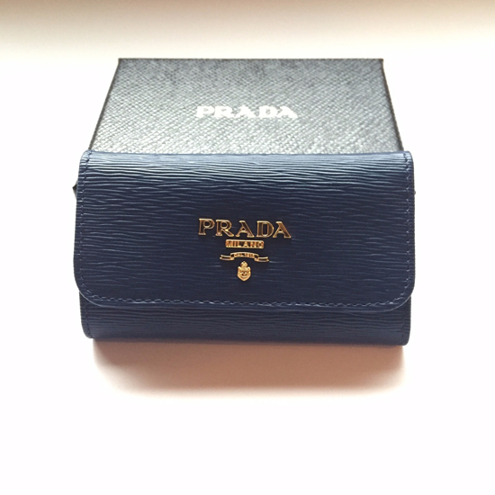 【大人気・完売続出】PRADA VITELLOMOVE★6連キーケース★キーホルダー