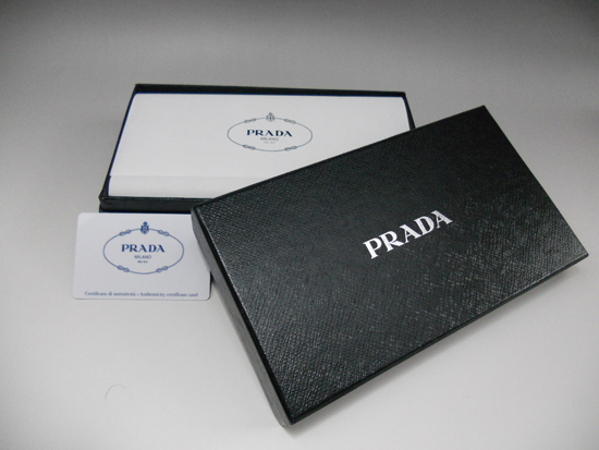 ★PRADA★超入手困難!!【2M1317】サフィアーノ 長財布 黒★